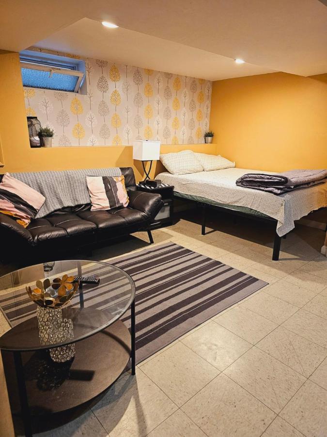 Gasthuis Warm Queens 5 Min From Laguardia 1 Min From Train
